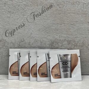 🎉 $5 Five IT Cosmetics CC+ Cream in Light Neutral